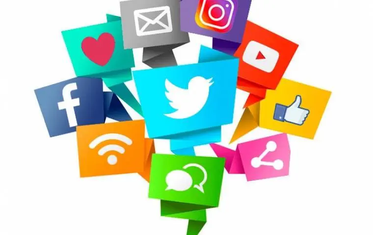 médias sociaux